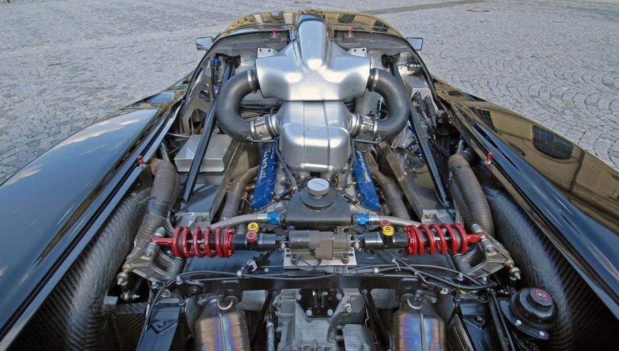 Maserati MC-12 Versione Corse 2008 года  (фото 6 из 12)